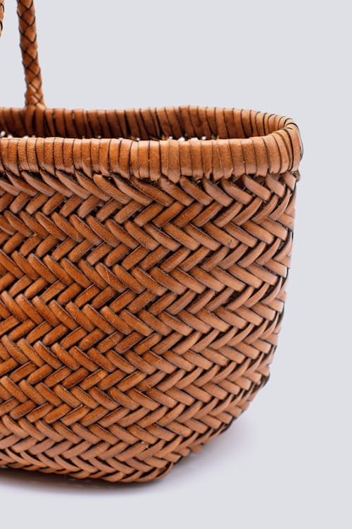 laydown detail image of Bamboo Triple Jump Small
