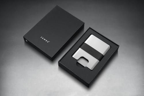 no crop image of The Lowe Wallet