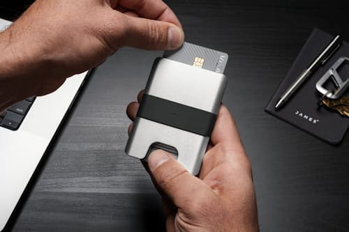 on model image of The Lowe Wallet