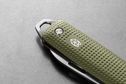 laydown detail image of The Elko Pocket Knife