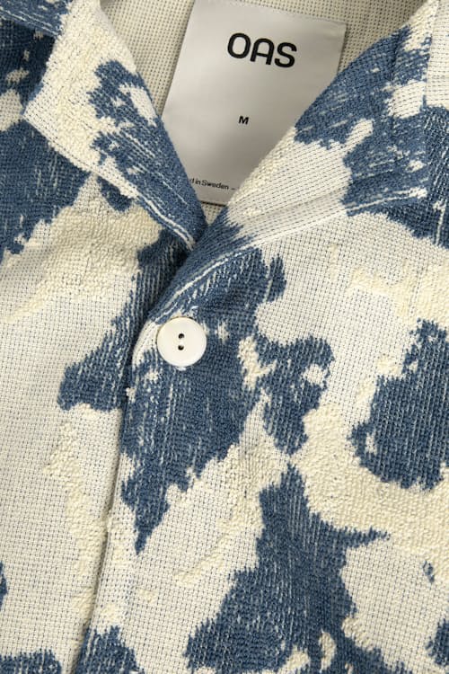 laydown detail image of Short Sleeve Terry Shirt