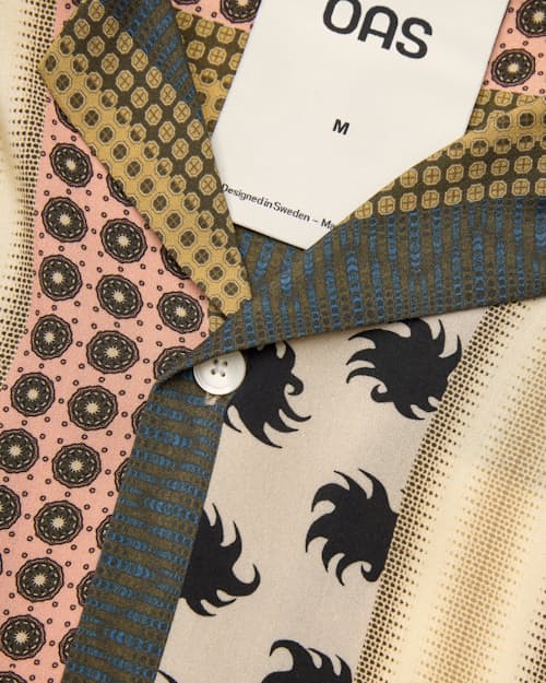 laydown detail image of Viscose Short Sleeve Shirt