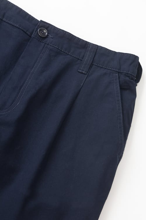 laydown detail image of Twill Waiter Pants