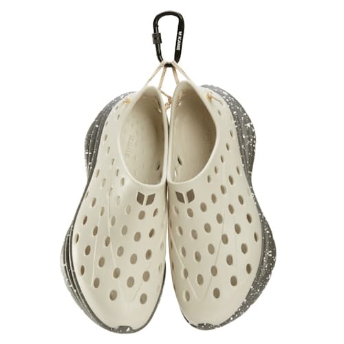 laydown image of Revive Active Recovery Shoe