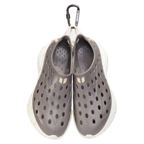 laydown image of Revive Active Recovery Shoe