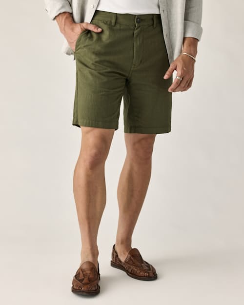 on model image of Cotton Linen Chino Short - 9"