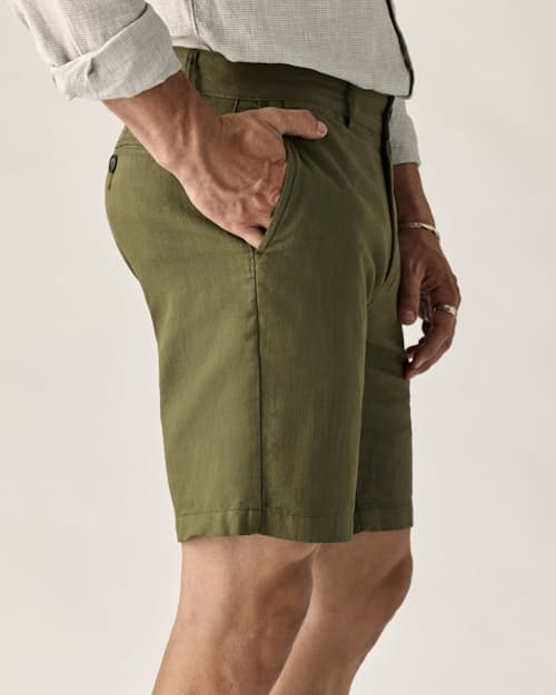 on model image of Cotton Linen Chino Short - 9"