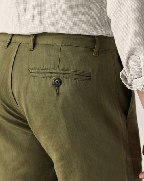 on model image of Cotton Linen Chino Short - 9"