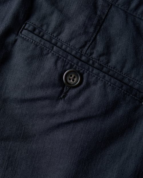 laydown detail image of Cotton Linen Chino Short - 7"