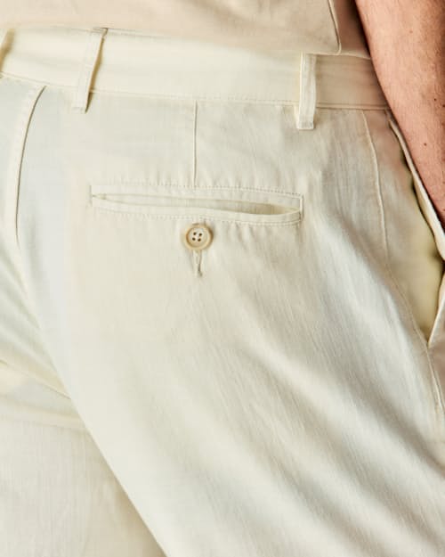 lifestyle image of Cotton Linen Chino - HB Straight