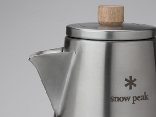 laydown detail image of Field Barsita Kettle
