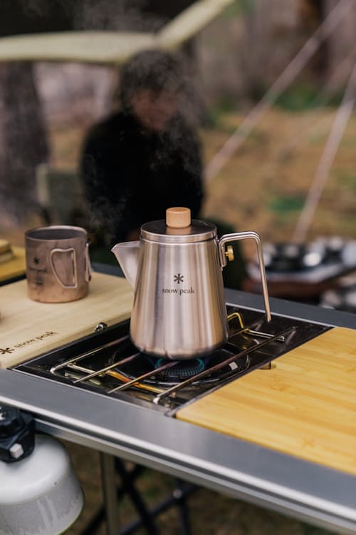 lifestyle image of Field Barsita Kettle