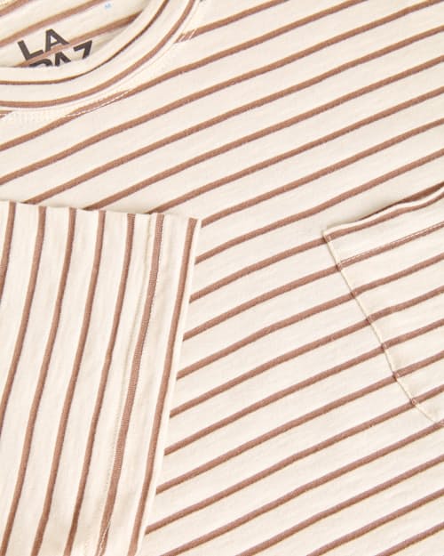 laydown detail image of Guerreiro T-Shirt