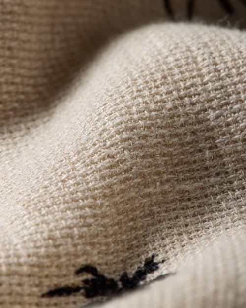 laydown detail image of Palma Linen Short Sleeve Shirt