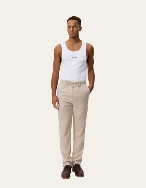 on model image of Como Tapered Slub Pants