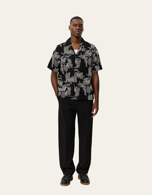 on model image of Liam Short Sleeve Shirt