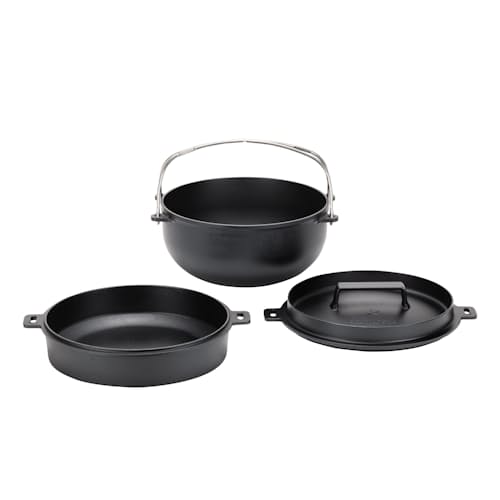 laydown image of Japanese Dutch Oven 26