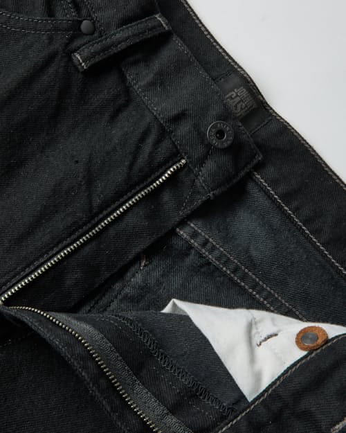 laydown detail image of Cash Black Reserve Denim