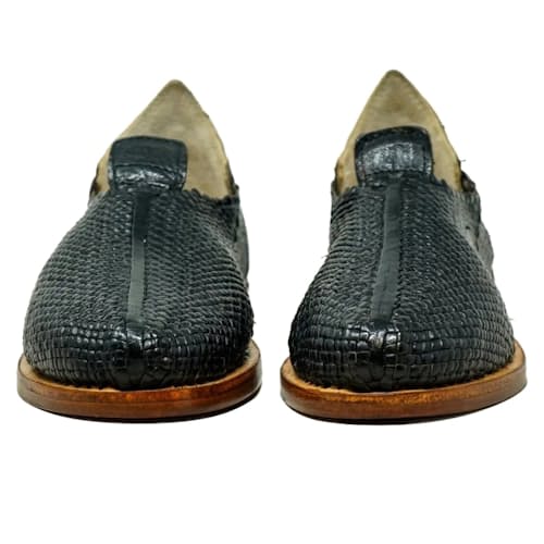 laydown image of Huarache Chac