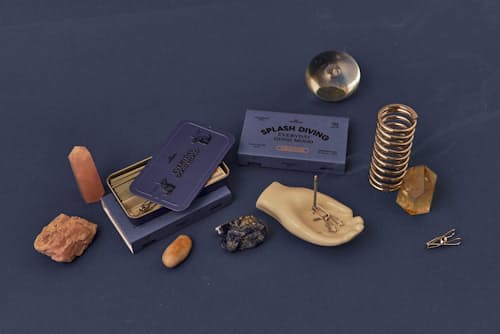 lifestyle image of Splash Diving Incense