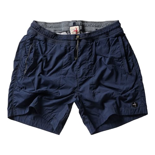 laydown image of Airtex Hybrid Short - 6.5"