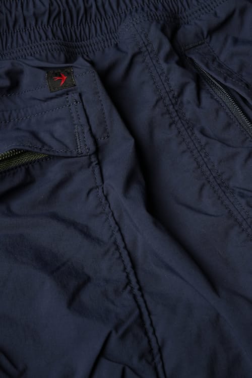 laydown detail image of Airtex Hybrid Short - 6.5"