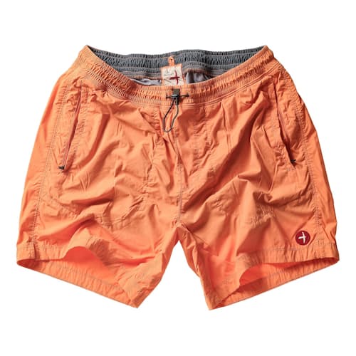 laydown image of Airtex Hybrid Short - 6.5"