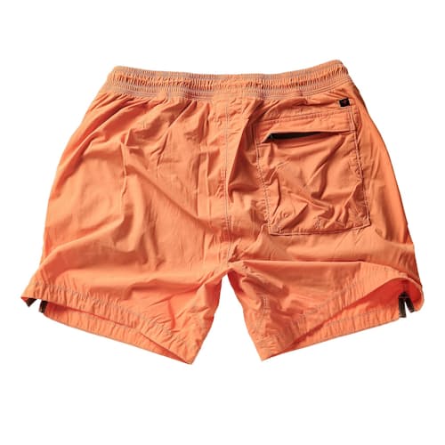 laydown image of Airtex Hybrid Short - 6.5"