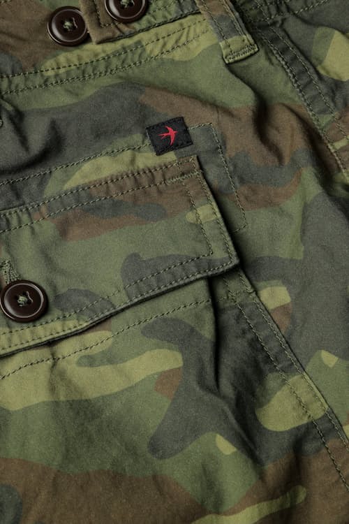 laydown detail image of Super-Fly Supply Short - 9"