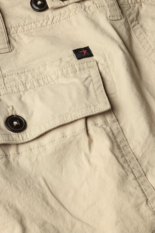 laydown detail image of Super-Fly Supply Short - 9"