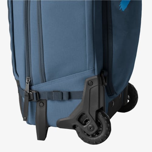 laydown detail image of Gear Warrior XE 2 Wheeled Convertible Carry-On
