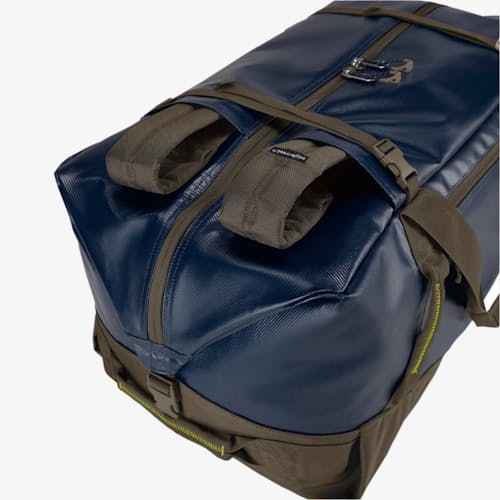 laydown detail image of Migrate Duffel 90L