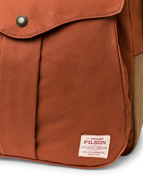 laydown detail image of Journeyman Rugged Twill Backpack - 23L