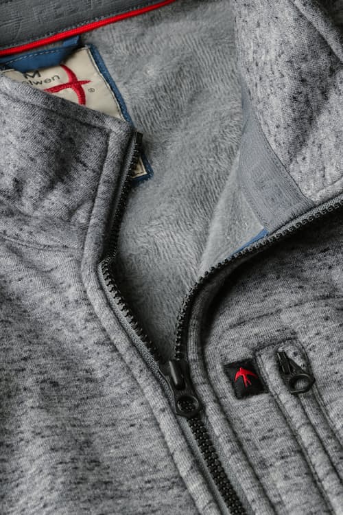 laydown detail image of Micropile Half-Zip