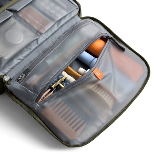laydown detail image of Hanging Toiletry Kit Plus