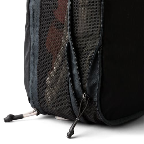 laydown detail image of Lite Packing Cube 12L