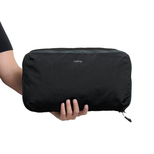 laydown detail image of Lite Packing Cube 12L