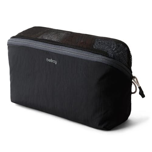 laydown image of Lite Packing Cube 4L
