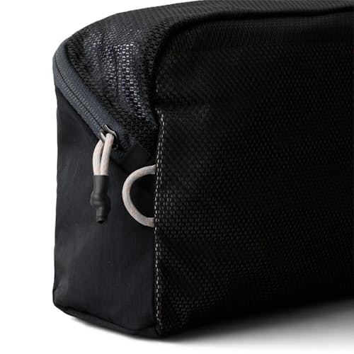 laydown detail image of Lite Packing Cube 4L