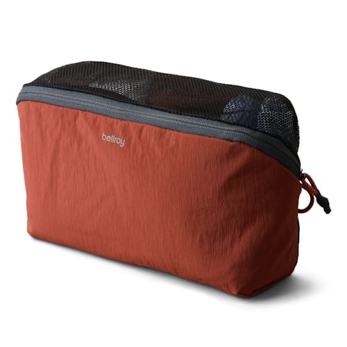 laydown image of Lite Packing Cube 4L