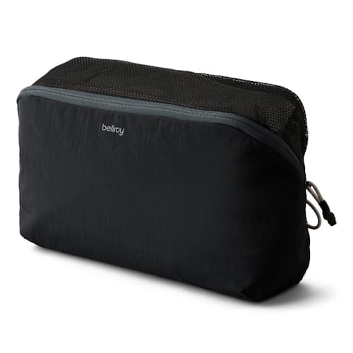 laydown image of Lite Packing Cube 6L