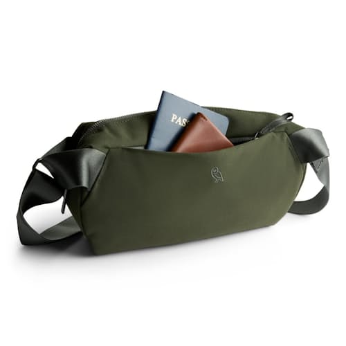 laydown image of Classic Sling