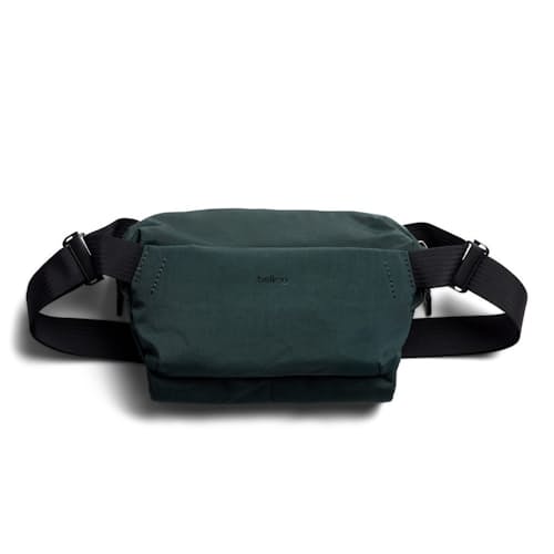 laydown image of Venture Ready Sling 6L