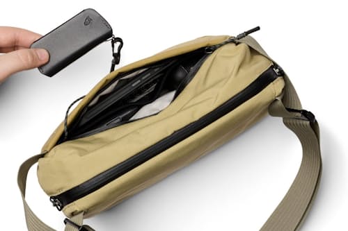 laydown detail image of Venture Ready Sling 6L