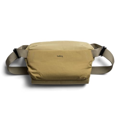 laydown image of Venture Ready Sling 9L