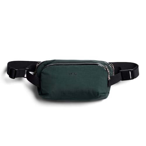 laydown image of Venture Sling 2.5L