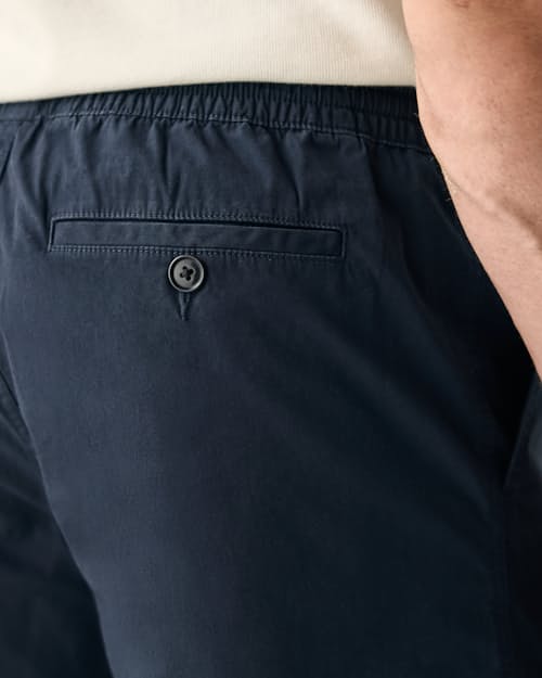 on model image of Off-Duty Drawstring Short - 7"