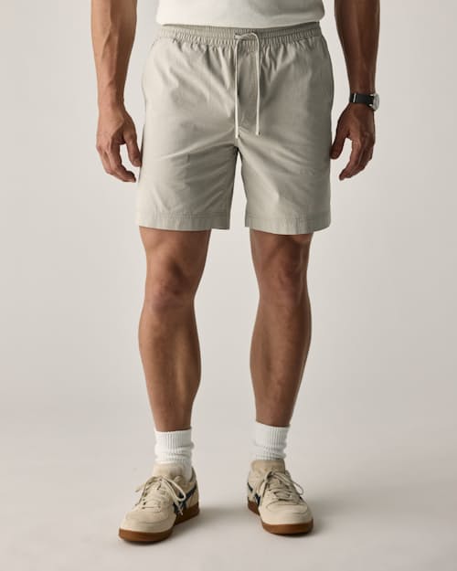 lifestyle image of Canoe Short - 7"