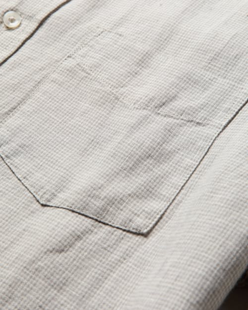 laydown detail image of Isles Linen Shirt