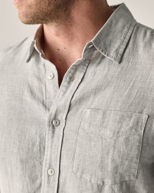 lifestyle image of Isles Linen Shirt